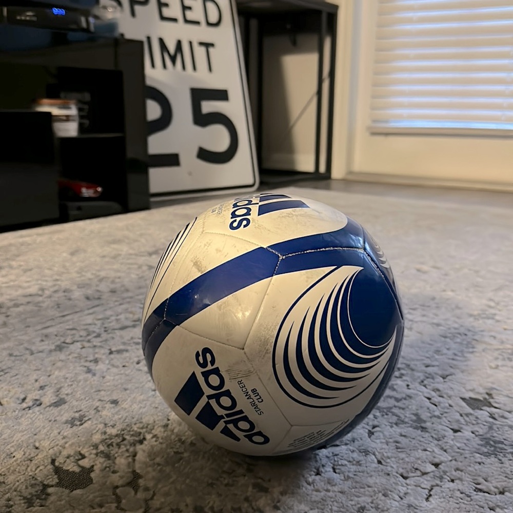 ADIDAS STARLANCER BALL